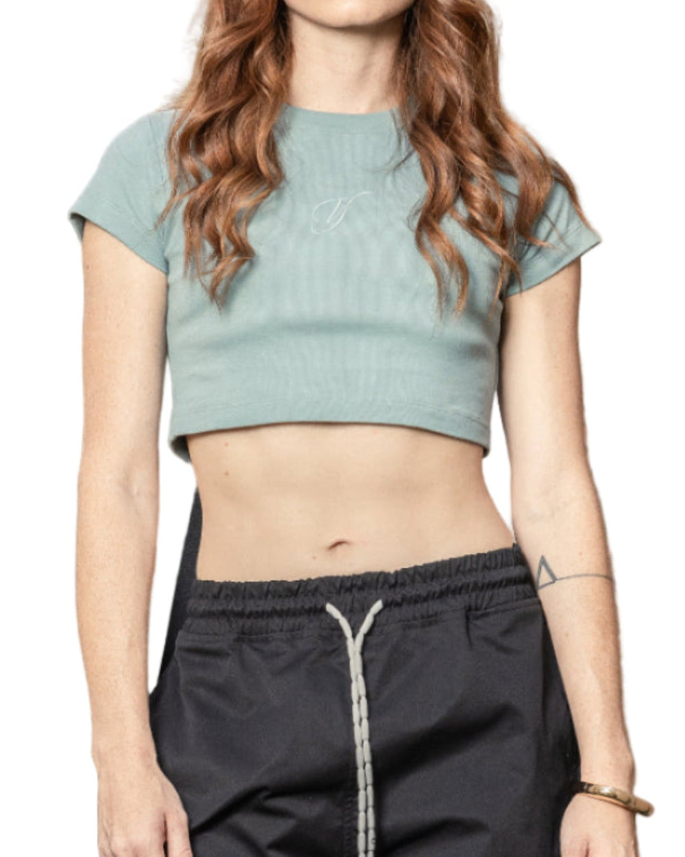 Euro Crop Top YOut Verde Marino Mujer Frontal Modelo