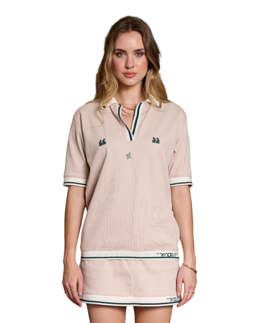 One top YOut Camisa Beige Frontal Modelo