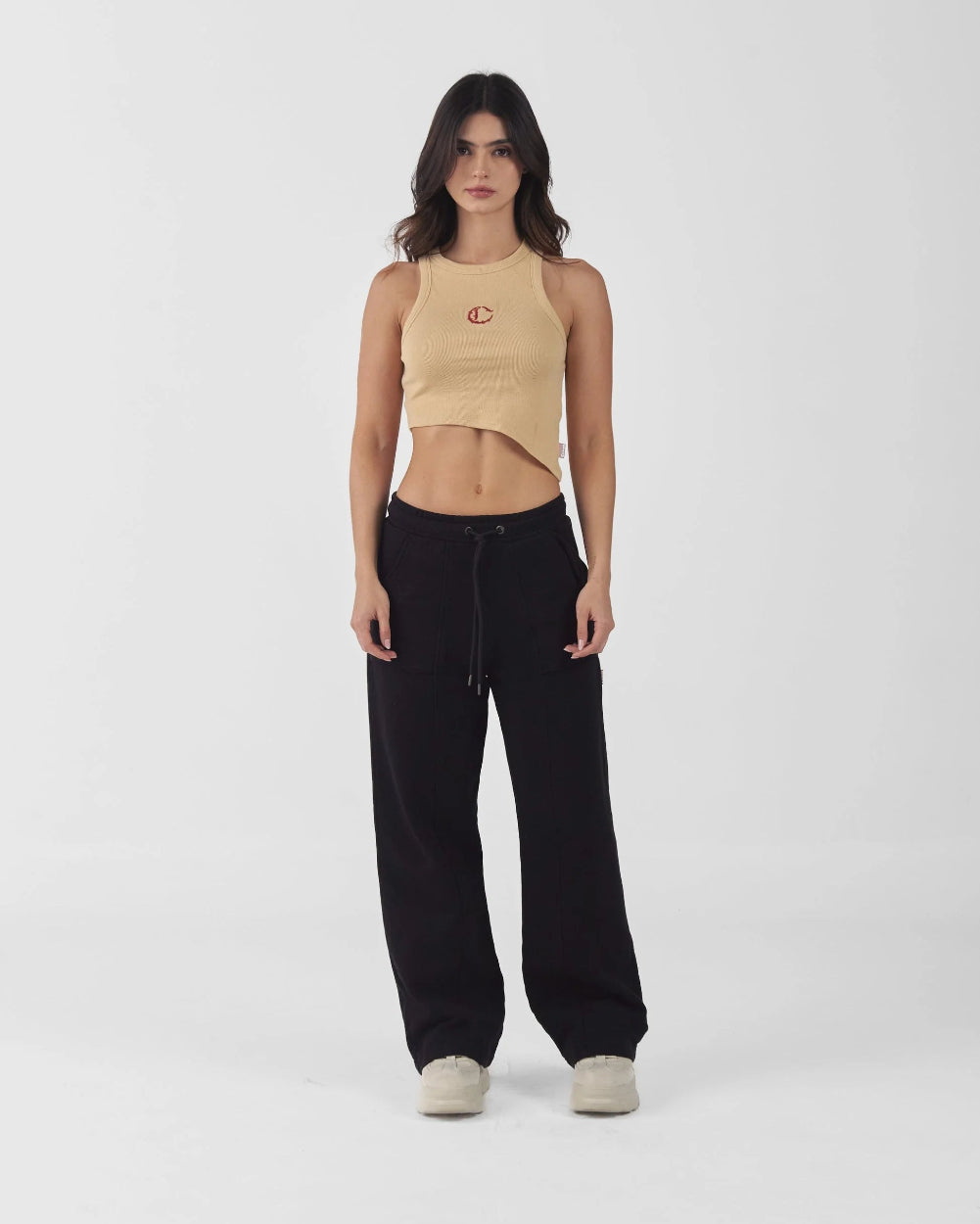 Crop Top Nuvola Clemont Safari Mujer Frontal Modelo