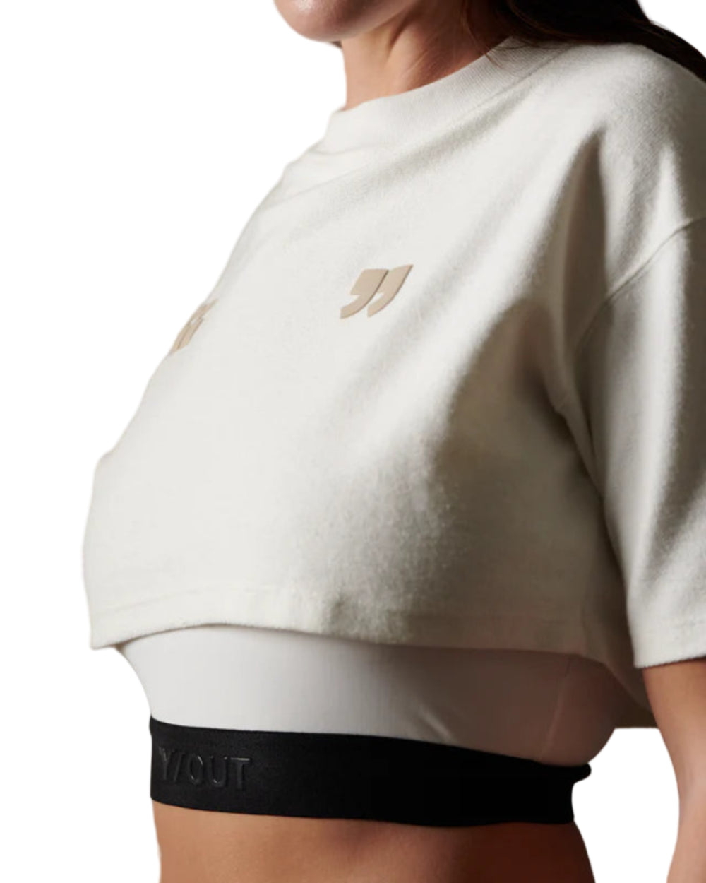 Crop Top Cloud Drop Crema Mujer Lateral Modelo