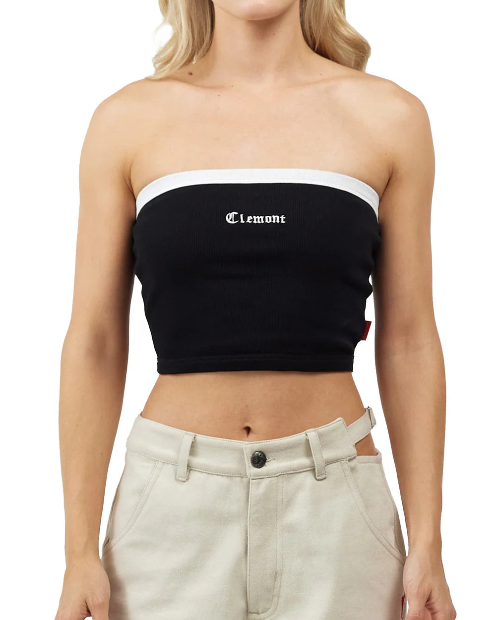 Crop Top Felicitá Clemont Negro Mujer Frontal Detalle Modelo
