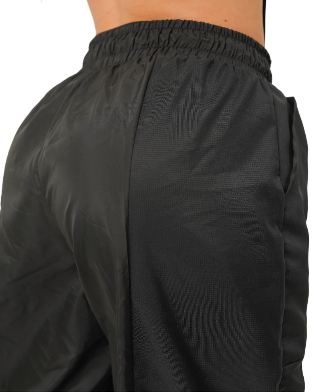 Pantalón Ferrera Labeur Negro Mujer Detrás Detalle Modelo