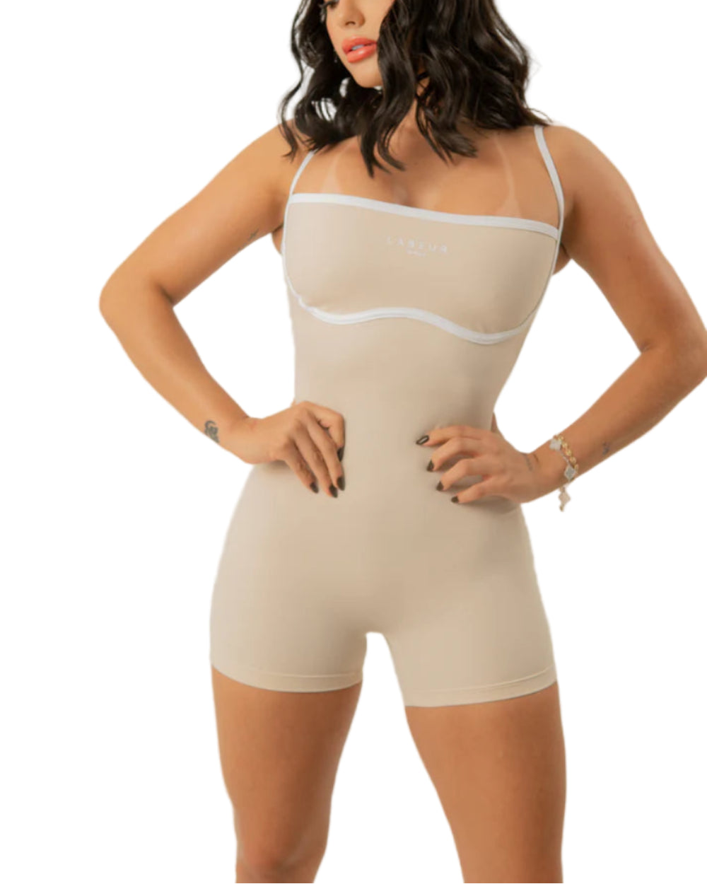 Enterizo Kyoto Labeur Beige Mujer Frontal Modelo