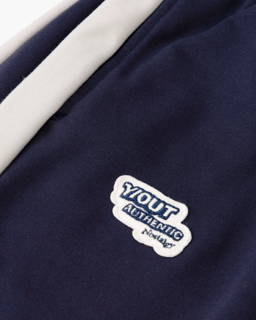 Sudadera Identity Yout Azul Oscuro Detalle