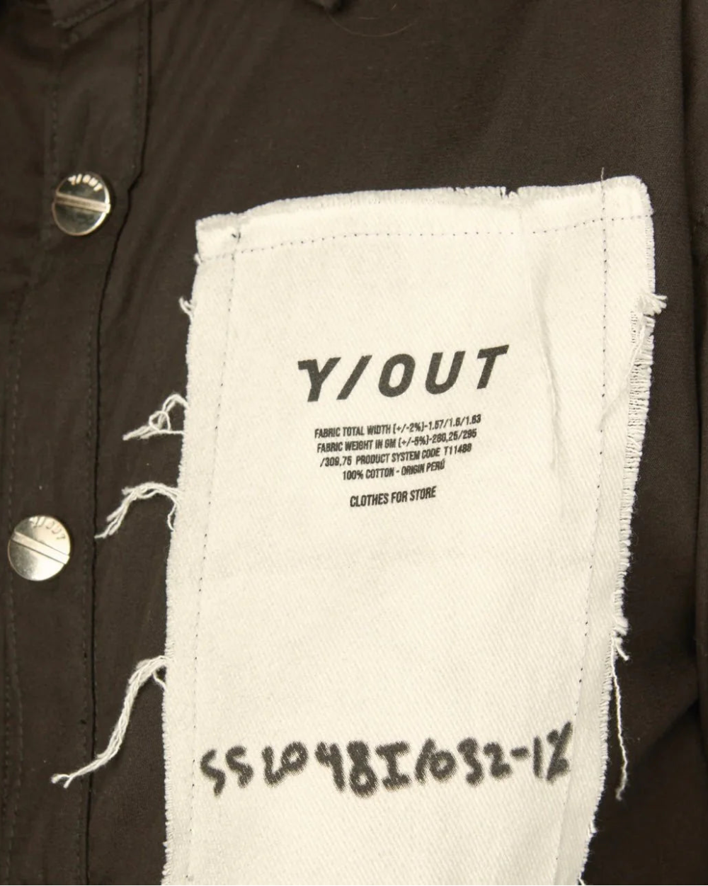 Blusa Fabric Y/Out Negra Mujer Frontal Detalle