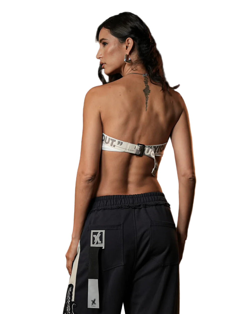 Scarf Boujee YOut Blanco Detrás Modelo