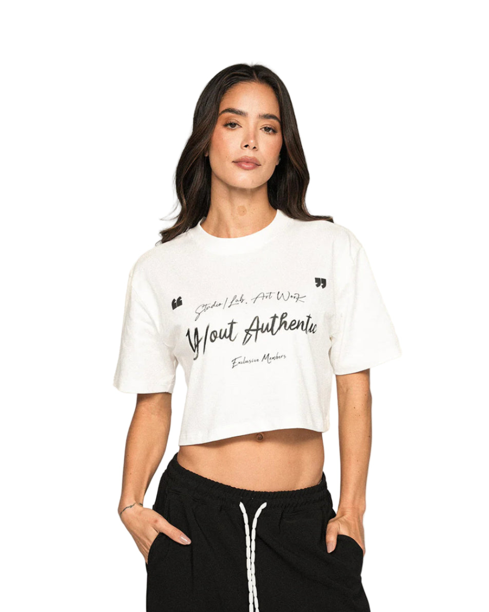 Crop Top Xclusive Y/out Blanco Mujer Frontal Modelo