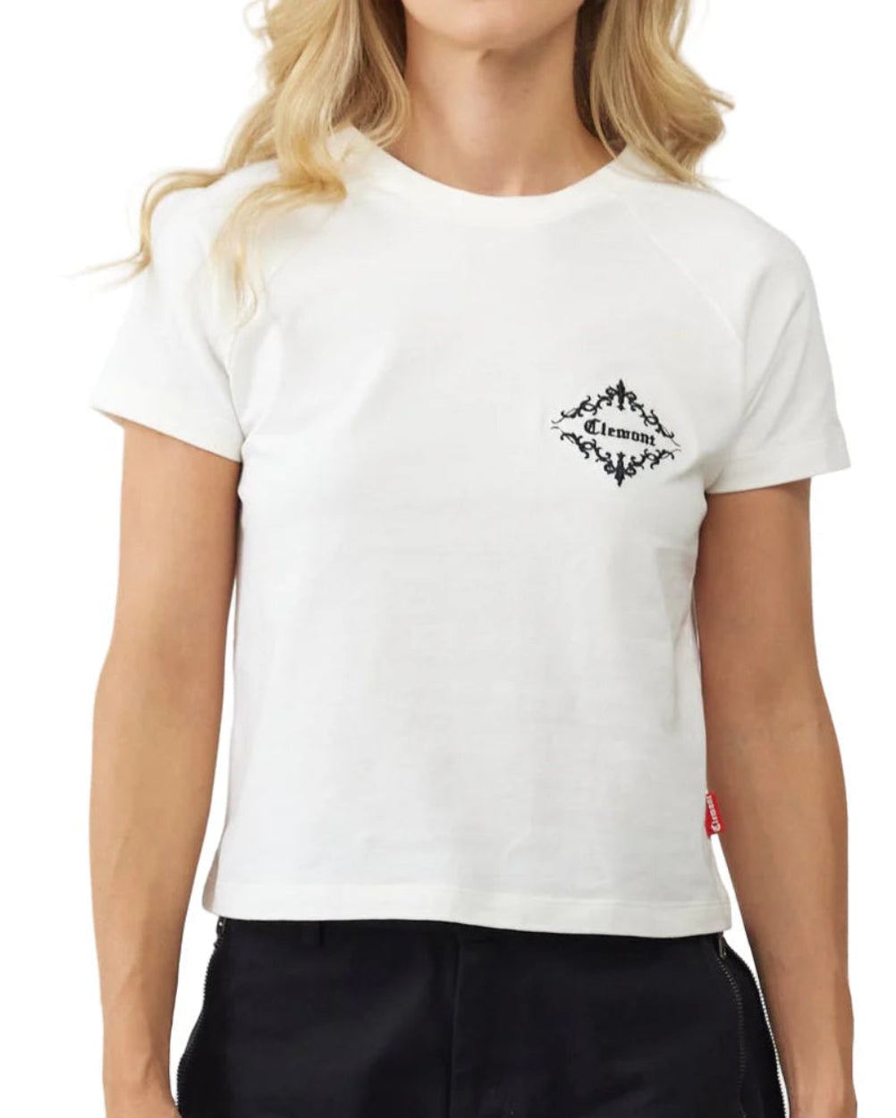 Crop Top Luminoso Clemont Crema Mujer Frontal Modelo