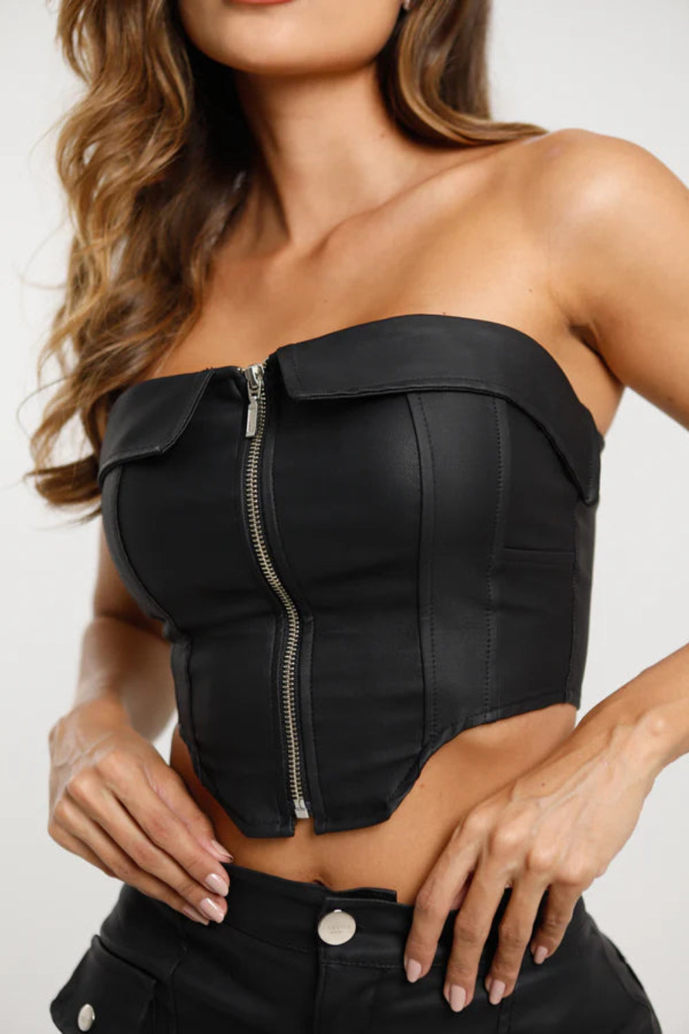 CORSET TRAKAI LABEUR
