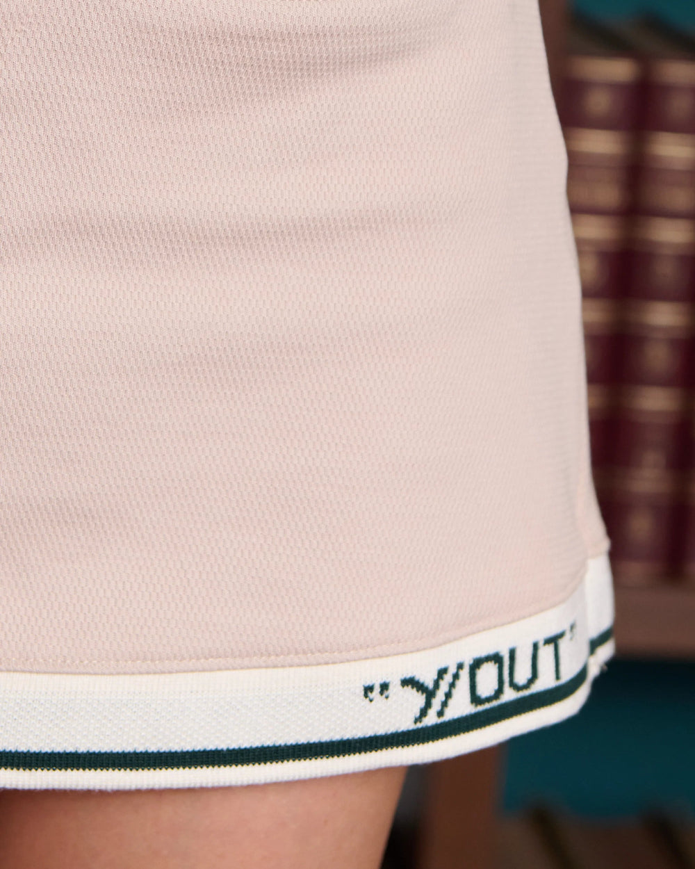 Falda One Set Skirt YOut Color Camel Detalle Modelo