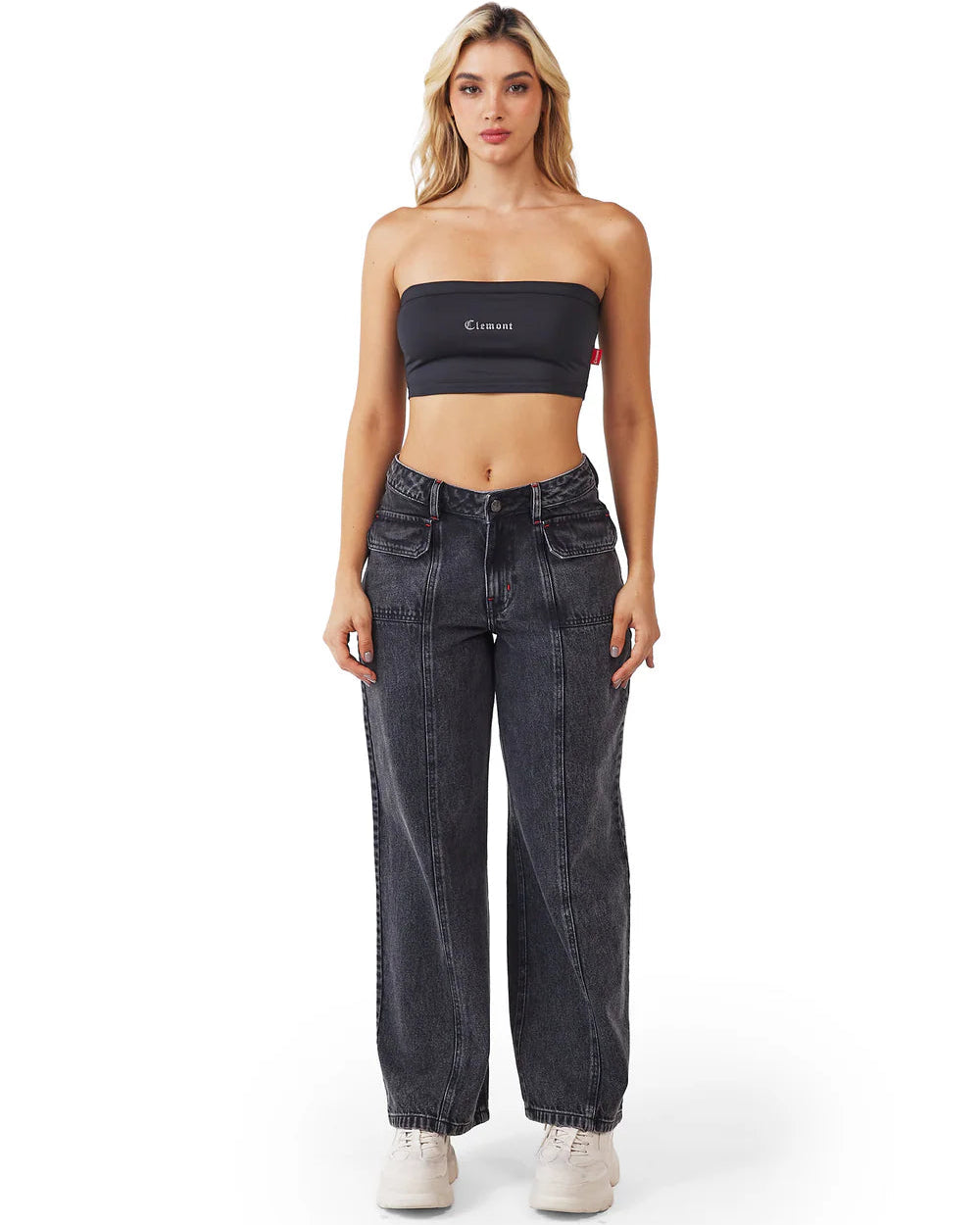 Crop Top Resa Clemont Negro Mujer Frontal General Modelo