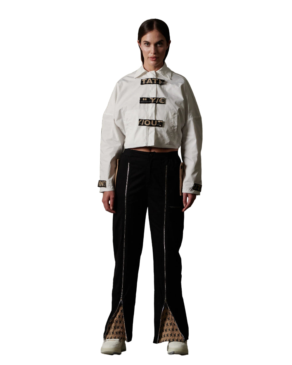 Pantalón Yout Aphotic Negro Frontal Modelo