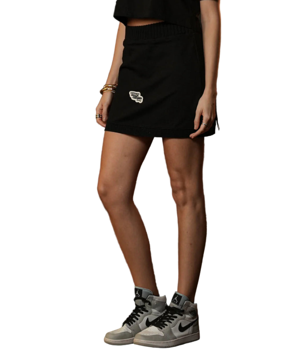 Falda Posh Skirt YOut Negro Mujer Lateral Modelo