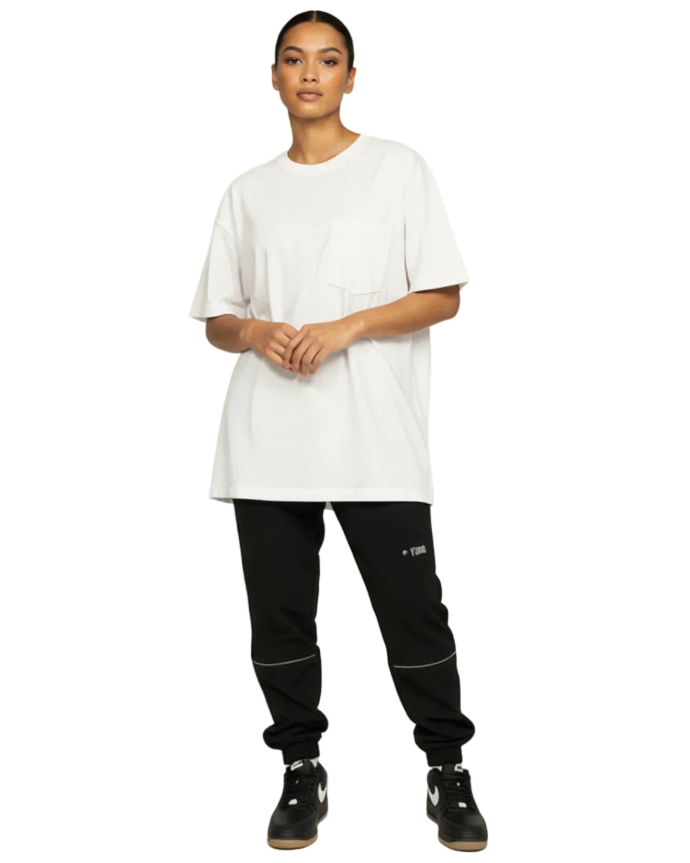 Jogger Season Jogger Y/Out Negro Mujer Frontal Modelo General